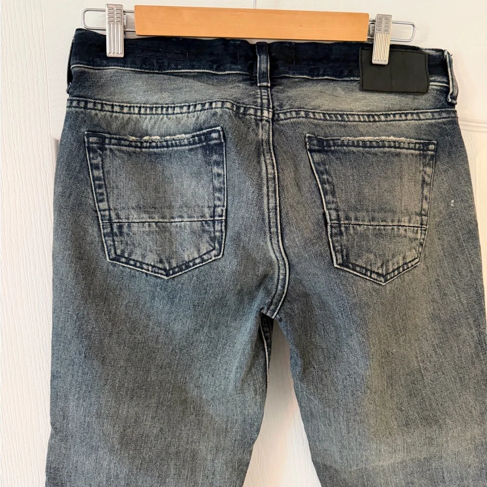 PacSun Stacked Skinny Vertical Stretch Distressed Blue Jeans size 29x30